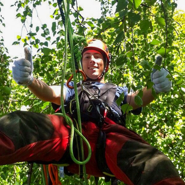 WhatsApp Image 2024-04-16 at 09.46.08 (9)